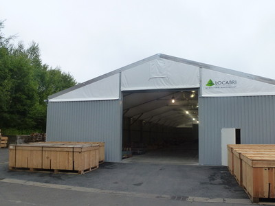 綠色倉(cāng)儲(chǔ)解決方案 貴州倉(cāng)庫(kù)篷房搭建的環(huán)保之道